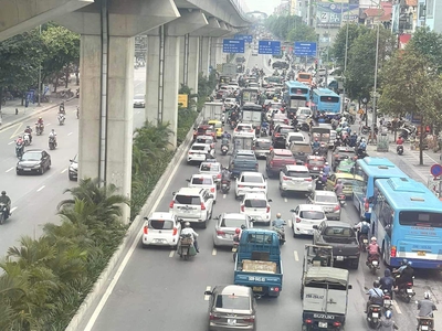Bán nhà  mặt phố quang trung 45 m2 , mt 4m  kd đỉnh cao, cho thuê 23tr/th. giá 6.7tỷ. 0