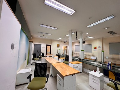 Cho thuê góc 2 mặt tiền phạm văn thuận 1t1l ngang 8 1