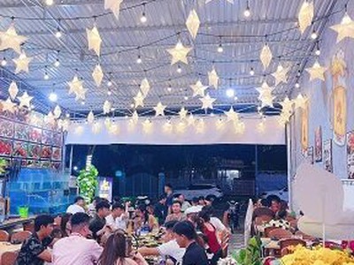 Do bận công việc không có người quản lý nên chính chủ cần sang nhượng hoặc cho thuê quán ăn 2