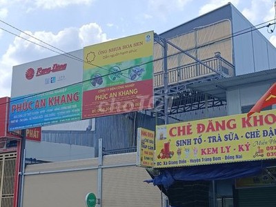 Cho thuê tòa nhà đối diện chợ và nhà thờ ở xã giang điền, huyện trảng bom, đồng nai 1