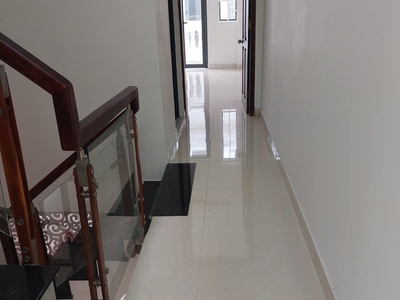 Bán nhà Q8 xe hơi đỗ cửa, 50m2, 5 tầng ngay ngã 4 An Dương Vương - Võ Văn Kiệt.Giá 6 tỷ 3