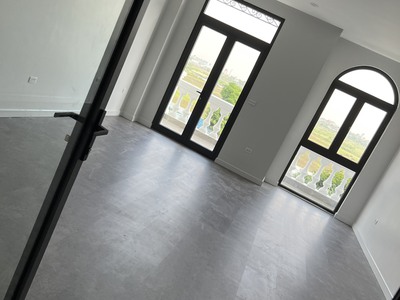 Cho thuê LK, Shophouse SB23 mặt đường 40m - Có thang máy - Giá rẻ nhất Vinhomes Ocean Park 2