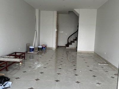 Cho thuê LK, Shophouse SB23 mặt đường 40m - Có thang máy - Giá rẻ nhất Vinhomes Ocean Park 1