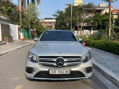 Cần bán Mercedes GLC300 AMG 2016,xe siêu chất Hà Nội 0