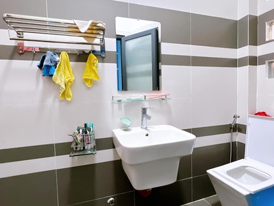 Bán nhà mặt tiền xóm chiếu q4 - dt 73m2 - 3 tầng 2