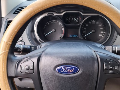 Cần bán xe ford ranger xls 2015 ở  thái nguyên 4