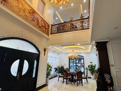 Vh42. chính chủ cho thuê nguyên biệt thự vinhome imperia 2