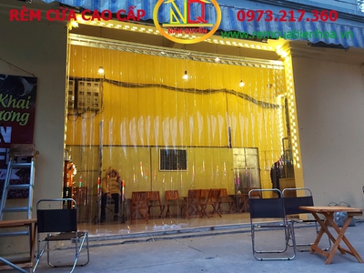 Rèm nhựa PVC ngăn lạnh, ngăn côn trùng, chống bụi 1