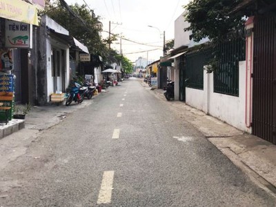 Cắt lỗ căn nhà cấp 4 Hóc Môn 130m2 đường Dương Công Khi 1Tỷ850 thương lượng. 0