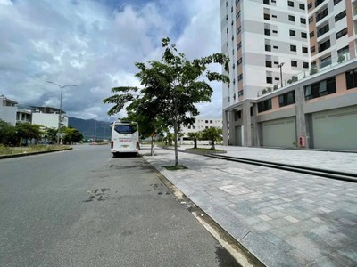 Bán căn shophouse XH1 VCN Phước Long 2 thích hợp kinh doanh 0