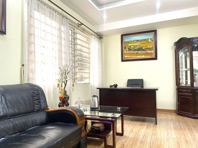Cho thuê văn phòng ngõ 49 phố Huỳnh Thúc Kháng, DT 55m2, giá thuê 6,2 triệu 1