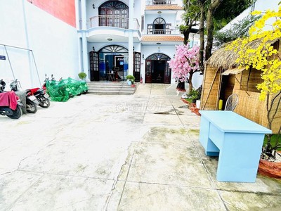 Cho thuê Toà Nhà 450m2 850 Mặt Tiền T Hoà- Đ.X.Hợp 5