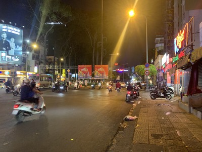 Bán nhà mt hàn hải nguyên - quận 11, dt: 3.5x17m, 4 tầng, 4 pn, giá 14.5 tỷ 0