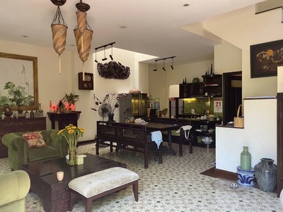 Chính chủ trang bìa, chủ cần bán gấp - giá rẻ nhất khu thảo điền. dt 61m2. 25 tỷ. 2