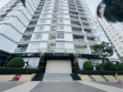 Cho thuê mặt bằng kinh doanh 382m2 mặt tiền 20m2 kdc him lam q7 giá 100tr 0