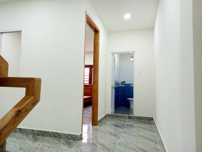 Bán nhà 1 trệt 1 lầu sổ sẵn, 3PN tại Tân Uyên, Bình Dương 5