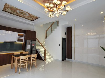 Nhà quang trung gò vấp oto ngủ trong nhà 4 tầng ngang 7 chỉ hơn 7.x tỷ   dtsd gần 300m2 1