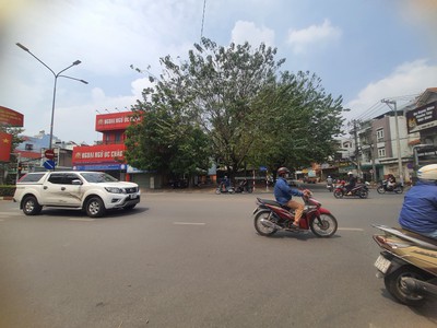 Bán nhà MT Nguyễn An Ninh - Tp.Dĩ An. DTSD 430m2 1