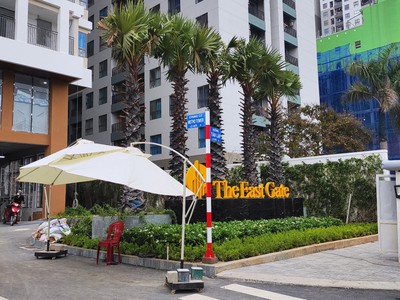 Cần bán căn 1pn plus, 1wc, 1 lô gia, 60m2, block a - view trống hướng về sài gòn đối diện bxmđ mới, 2