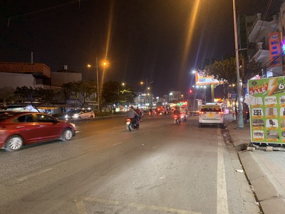 Quận 7 - mặt tiền hiếm bán - 4 tầng - ngang 8 mét - kinh doanh đỉnh - chỉ 6.2 tỷ 0