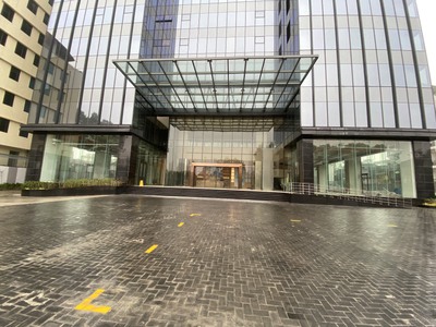 Cho thuê mặt bằng làm ngân hàng, công ty tài chính, quán cà phê tại dự án lancaster luminaire, miễn 4