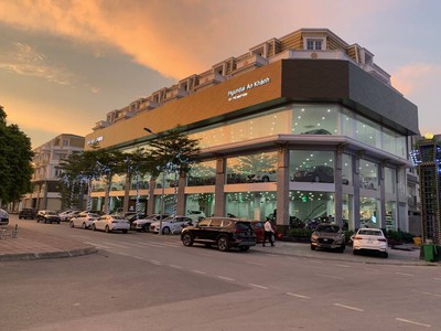 Nhà vườn khu a,c,d hoàn thiện siêu đẹp cần cho thuê giá 20tr/tháng. lh: 0975159666 4