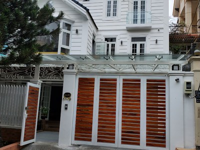 Bán biệt thự phường Thảo điền, quận 2 TP Hồ Chí Minh 1