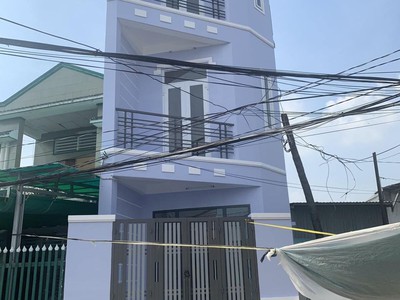 Q8.88   Bán nhà trung tâm Q8, chỉ 5 phút sang Q5 29m2, 3 lầu  3.2x9.2  . Giá chỉ 3.15 tỷ 3