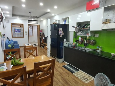 Cần bán căn 2pn chung cư CT6 Vĩnh Điềm Trung 2