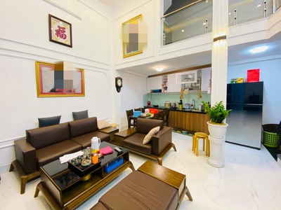 Chỉ 6.2 tỷ nhà ô tô, hàng xóm quan chức Phùng Chí Kiên, Cầu Giấy 50m x 5T 0