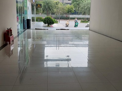 Bán shophouse khối đế tầng 1 dự án vinhomes westpoint phạm hùng 1