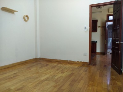 Cho thuê gấp văn phòng phố Duy Tân - cực đẹp - diện tích 90   100 m2 7