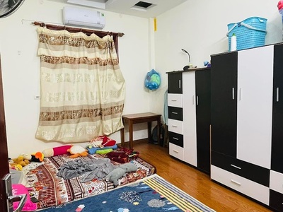 Hoa hậu vương thừa vũ, nhà đẹp full nội thất dt39m2 x 4 tầng, mt4.2m, giá 3.7 tỷ. 3