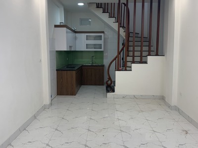 Bán nhà hoàng mai nhà mới đẹp ở luôn - gần trường, gần chợ - ô tô gần. 0