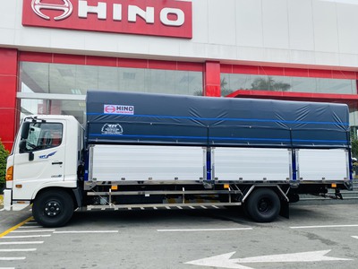 Cần Bán Xe Tải Hino 6.5 Tấn Thùng Mui Bạt Dài 6m7 Euro4 1