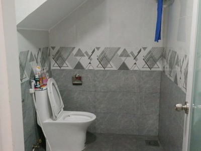 Chính chủ gửi bán nhà ngay Ủy ban xã Vĩnh Ngọc 0