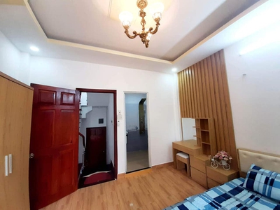 Cần tìm thuê bằng bs RHM 384