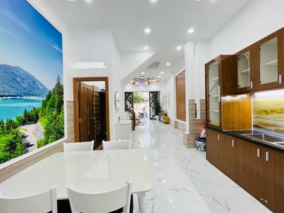 Cần tìm thuê bằng bs RHM 113