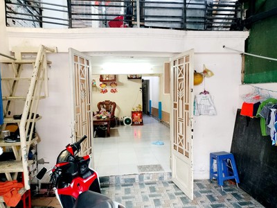 Cần tìm thuê bằng bs RHM 474