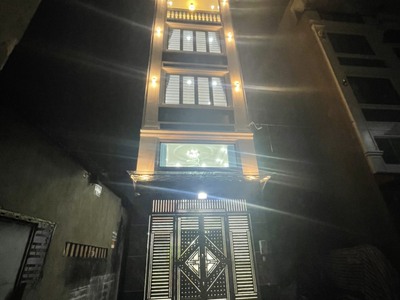 Cần tìm thuê bằng bs RHM 154