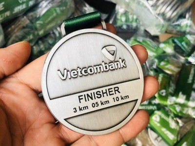 Chuyên đúc các loại huy chương theo yêu cầu , huy chương giải chạy, huy chương thể thao 1
