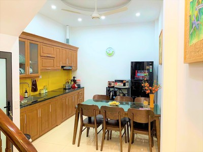 Cần tìm thuê bằng bs RHM 927