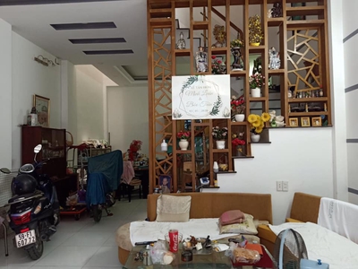 Cần tìm thuê bằng bs RHM 964