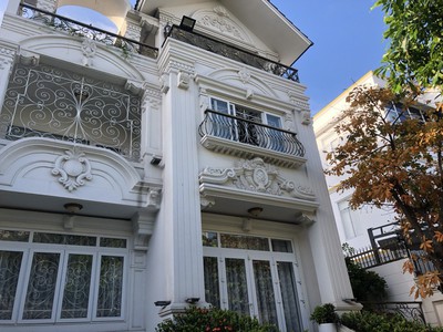 Cần tìm thuê bằng bs RHM 629