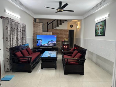 Cần tìm thuê bằng bs RHM 844