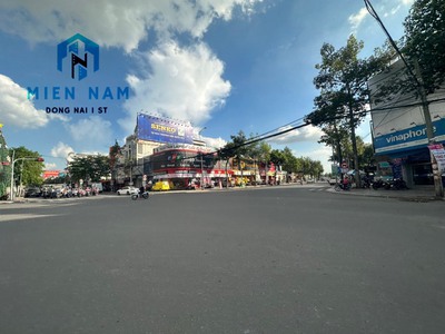 Mặt bằng kinh doanh nguyên căn 1t2l mặt tiền phạm văn thuận ngay copmax 2