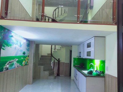 Cần tìm thuê bằng bs RHM 560
