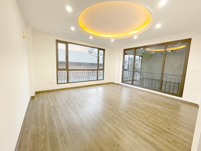 Cần tìm thuê bằng bs RHM 554