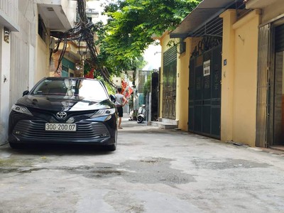 Cần tìm thuê bằng bs RHM 498