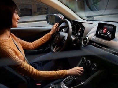 New Mazda 2 ưu đãi lên đến 57tr tiền mặt, tặng bảo hiểm thân vỏ và hàng loạt phụ kiện cao cấp. 0